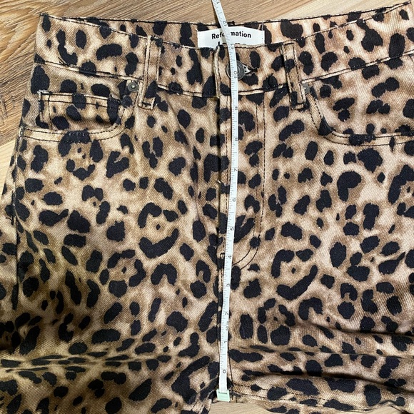 Reformation Leopard Print High-Rise Straight Jeans Size 25 - Picture 12 of 13